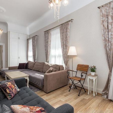 Elegant Apartment In Historical Centre & Free Locked Parking Riga Exteriér fotografie